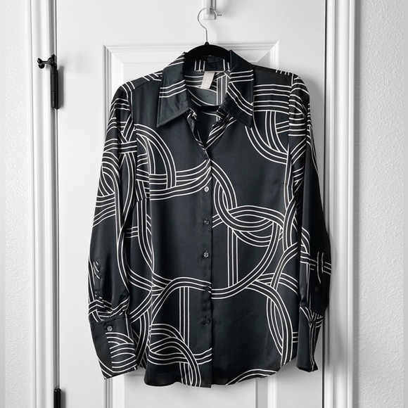 H&M Fitted Shirt NWOT - Picture 4 of 4